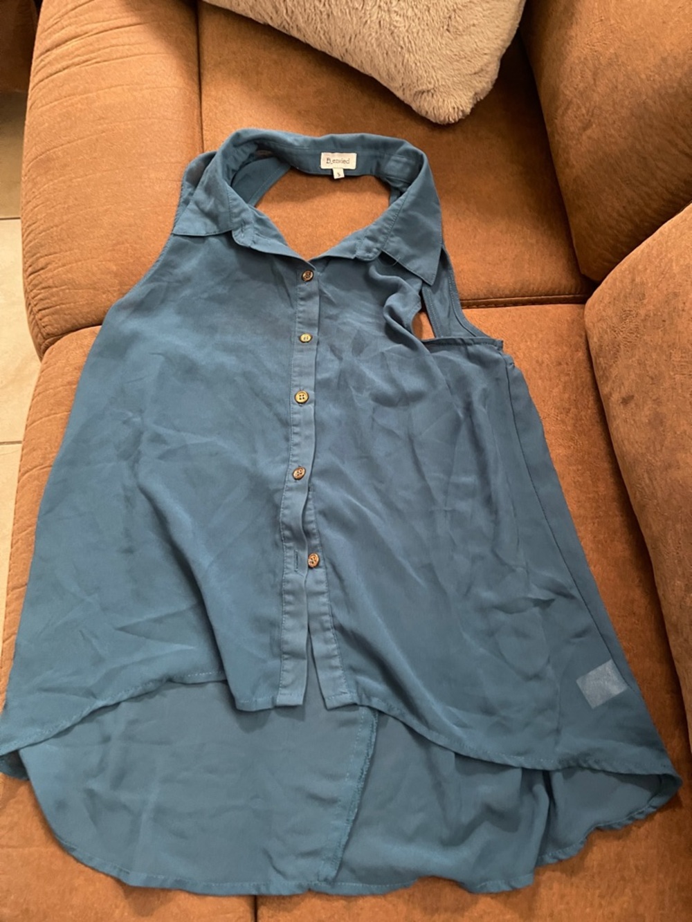 Teal Blue Sleeveless Button-Front blouses